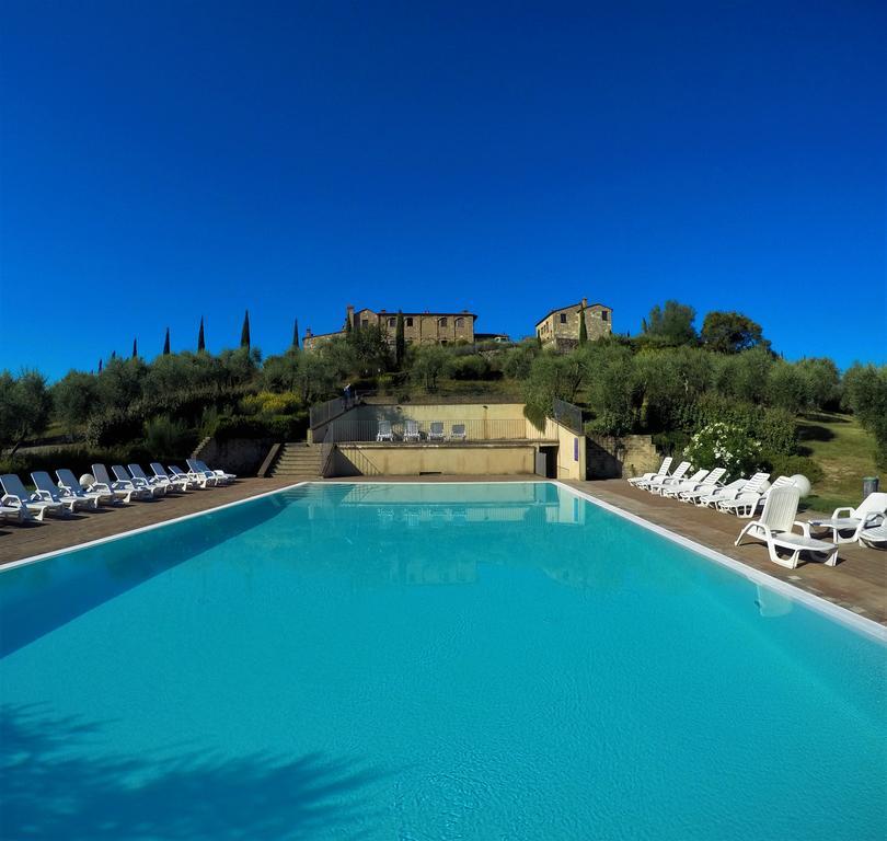 Relax Palazzo Monaci Apartment Asciano Exterior photo